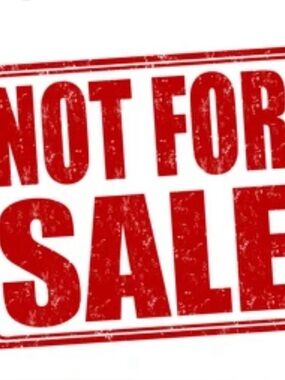 *do not buy* Jessica Simpson back button swing tank top embroidered S